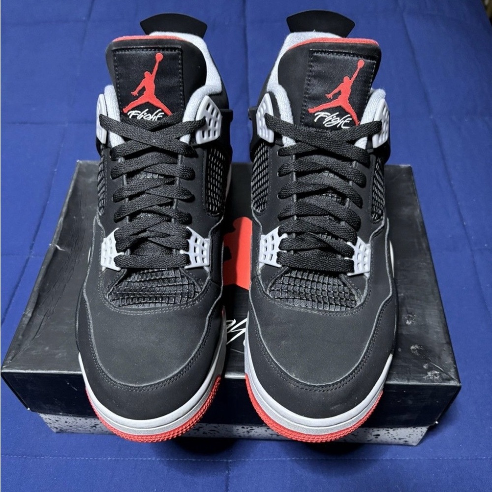 Jordan 4 Retro OG Bred 2019 Size 12